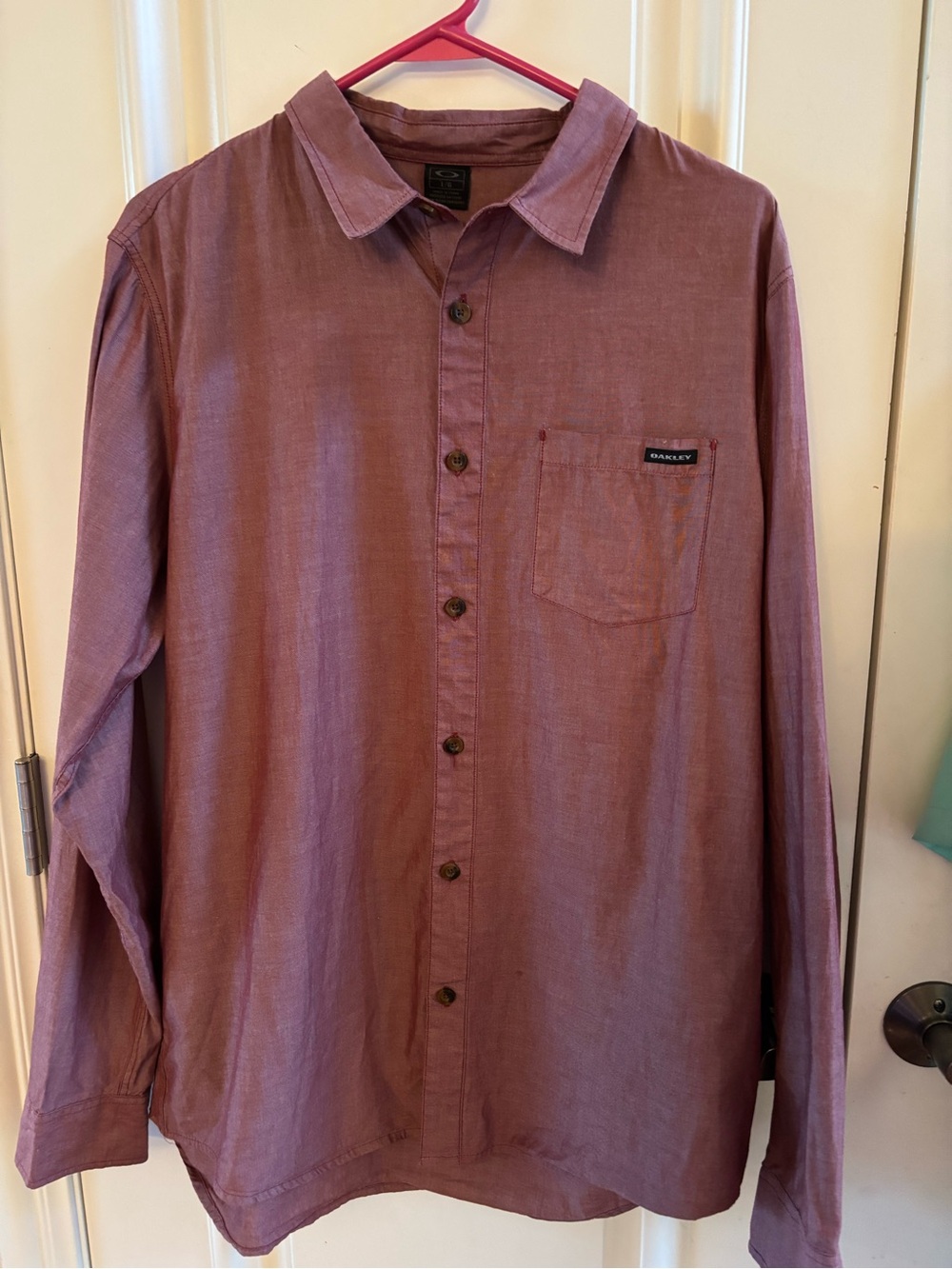 Oakley Men's Button-Down Shirt in Dusty Rose